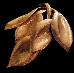 RARE Antique Henkle & Grosse Gold leaf brooch GORGEOUS fir DIOR